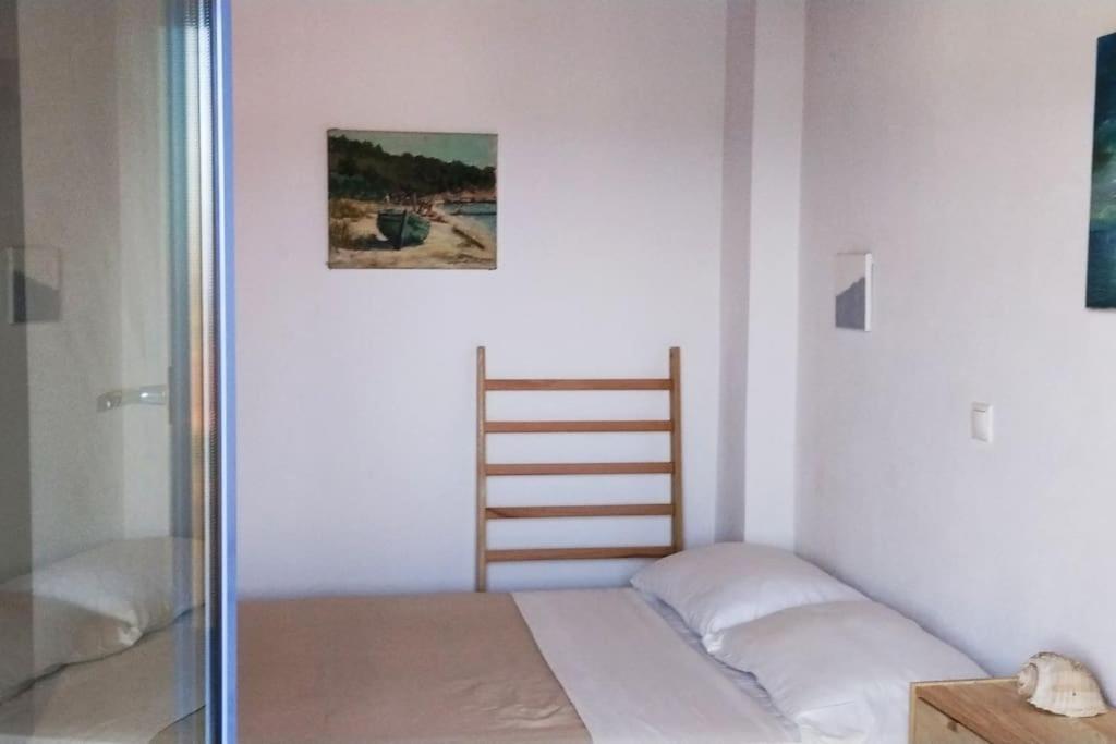 Ersi'S Seaview Apartment Porto Rafti Exterior photo